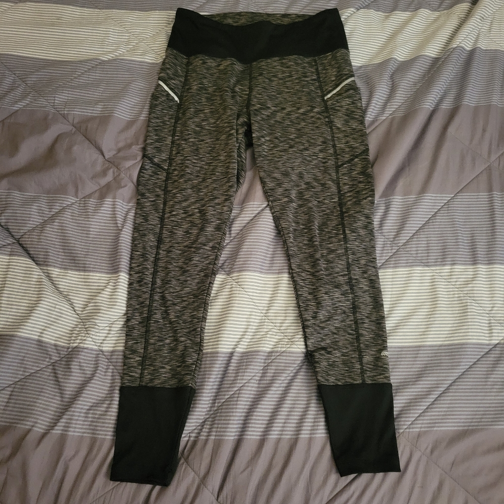 Marika pocket leggings